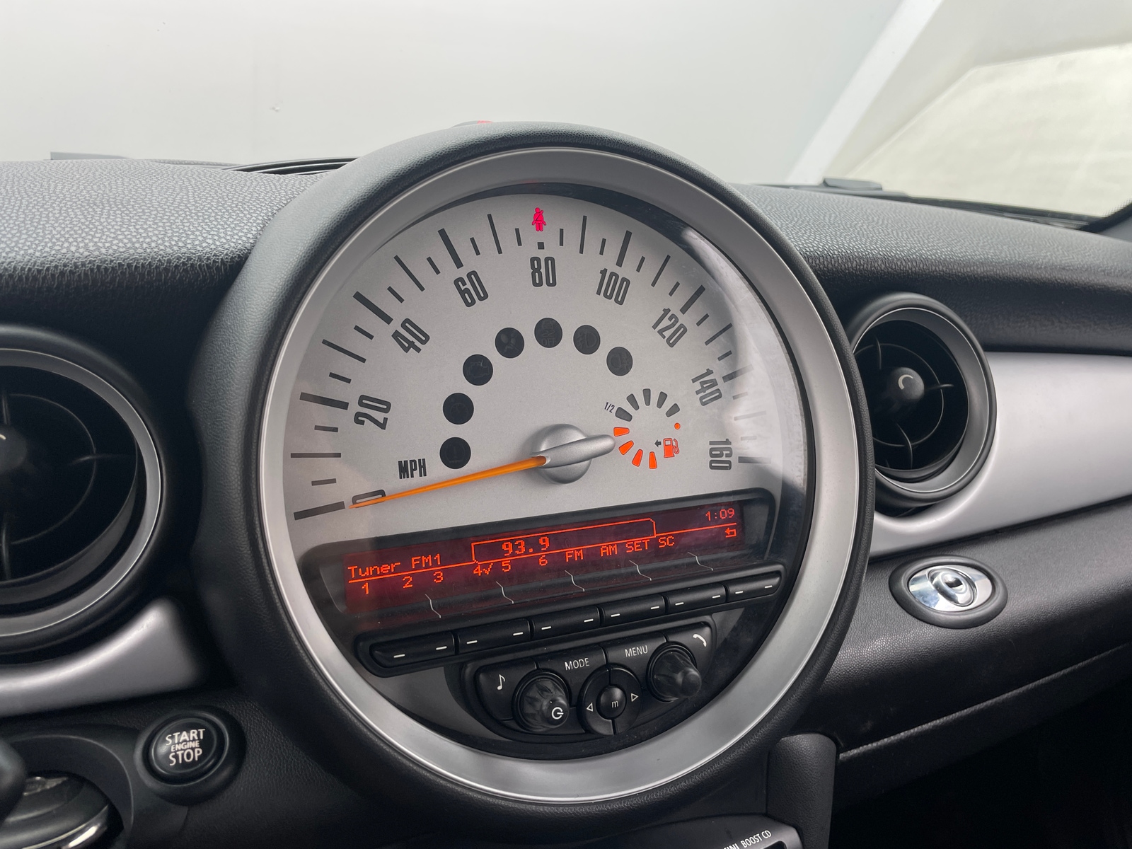 Thumbnail: 2014 MINI Cooper Convertible - 2