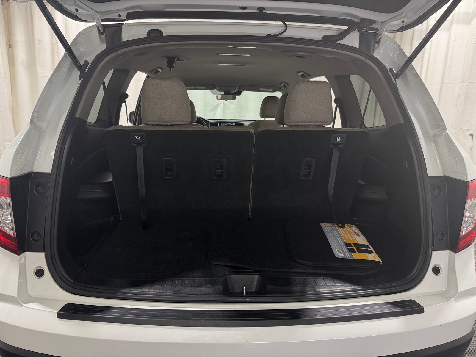 Thumbnail: 2020 Honda Pilot - 7