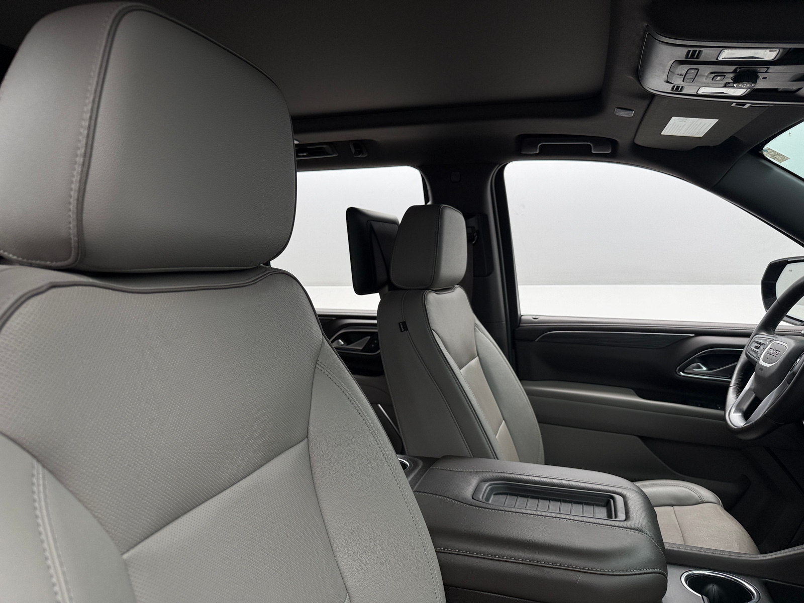 Thumbnail: 2022 GMC Yukon - 2