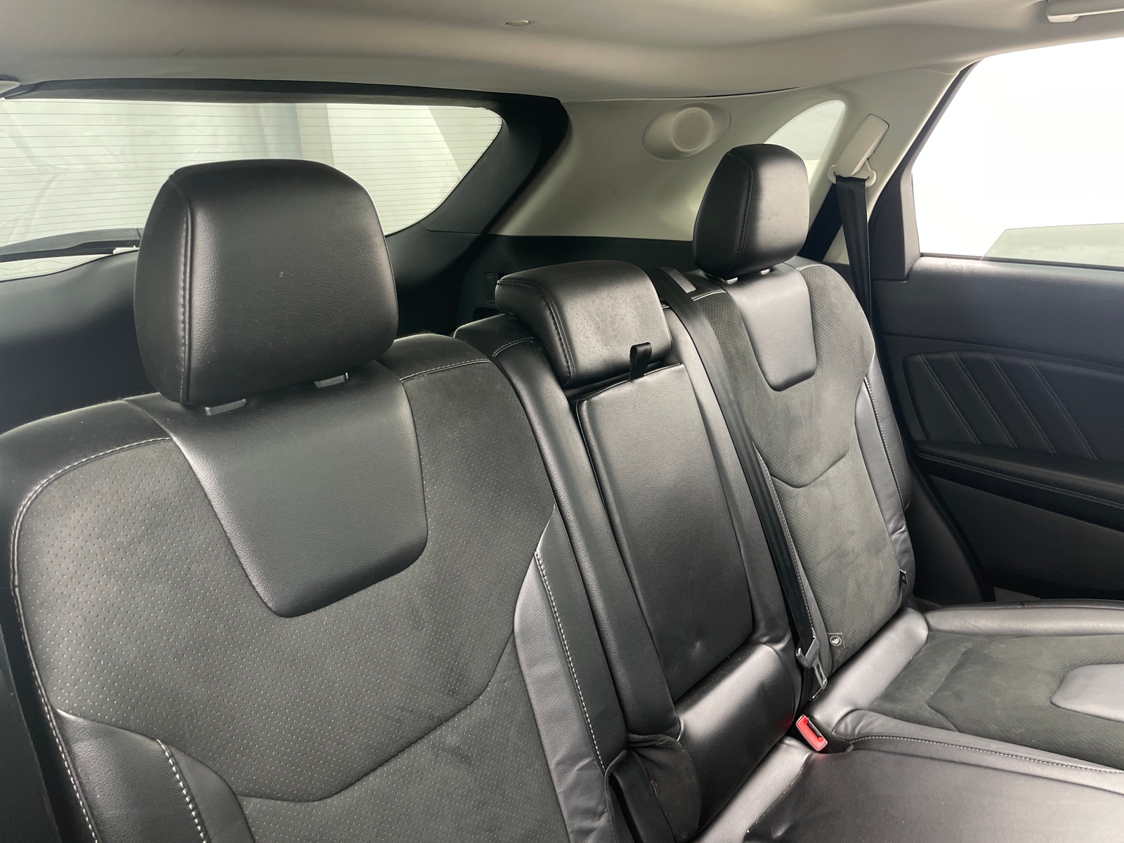 Thumbnail: 2015 Ford Edge - 5