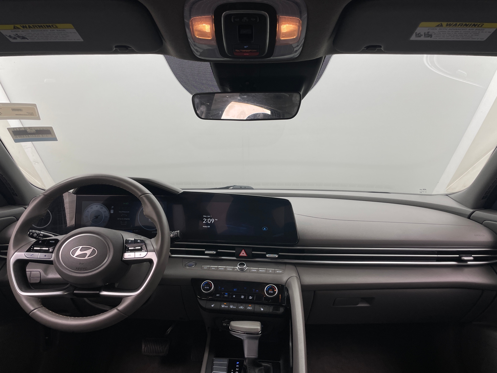 Thumbnail: 2025 Hyundai Elantra - 3
