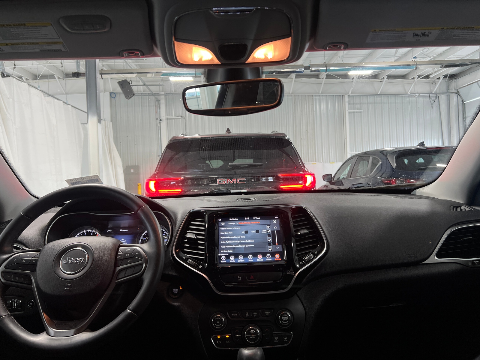 Thumbnail: 2019 Jeep Cherokee - 2