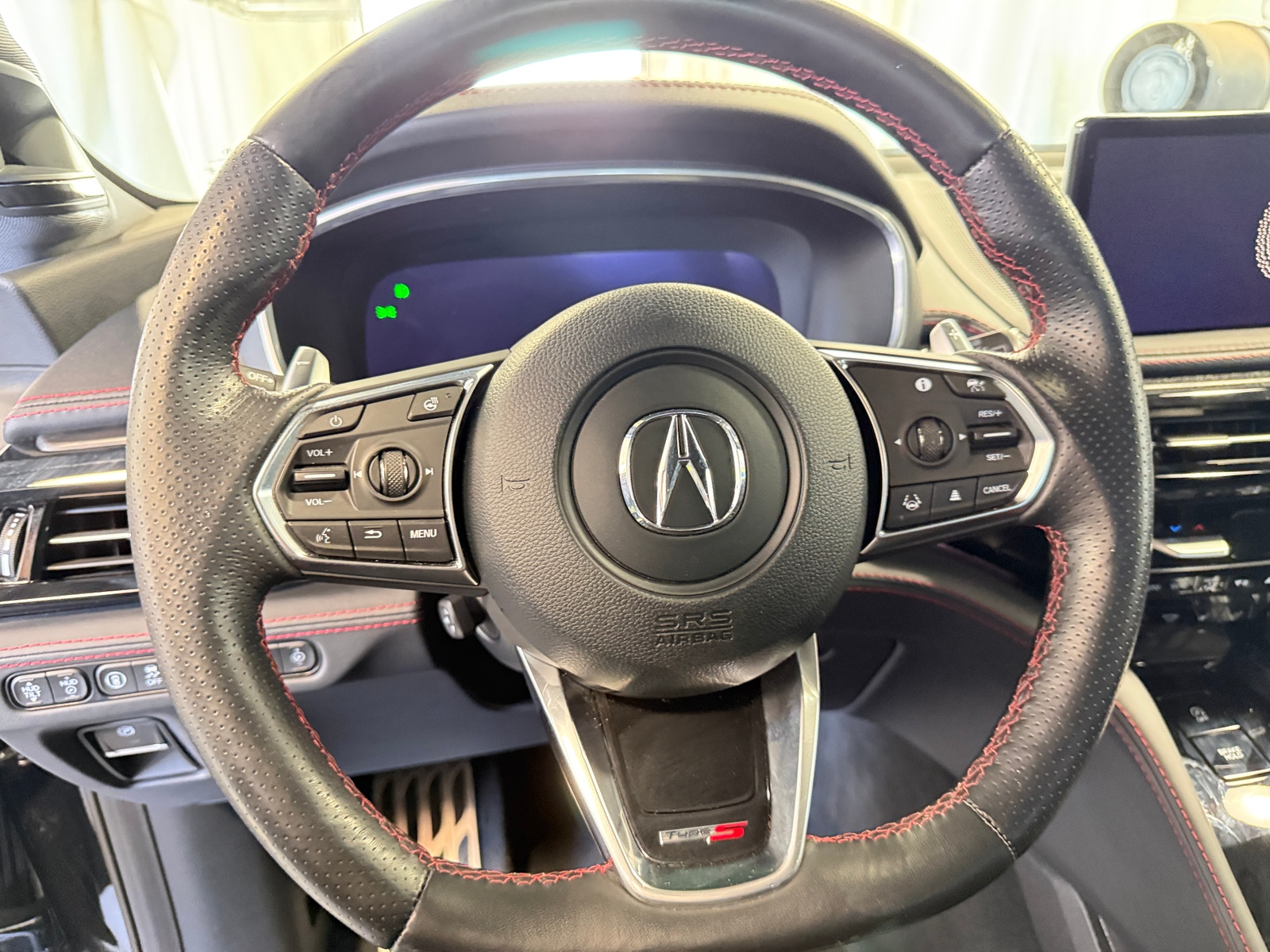 Thumbnail: 2025 Acura MDX - 4
