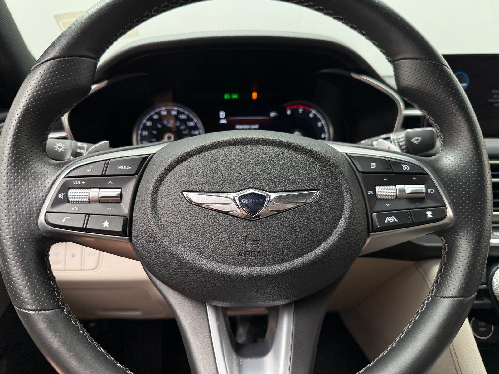 Thumbnail: 2023 Genesis G70 - 4