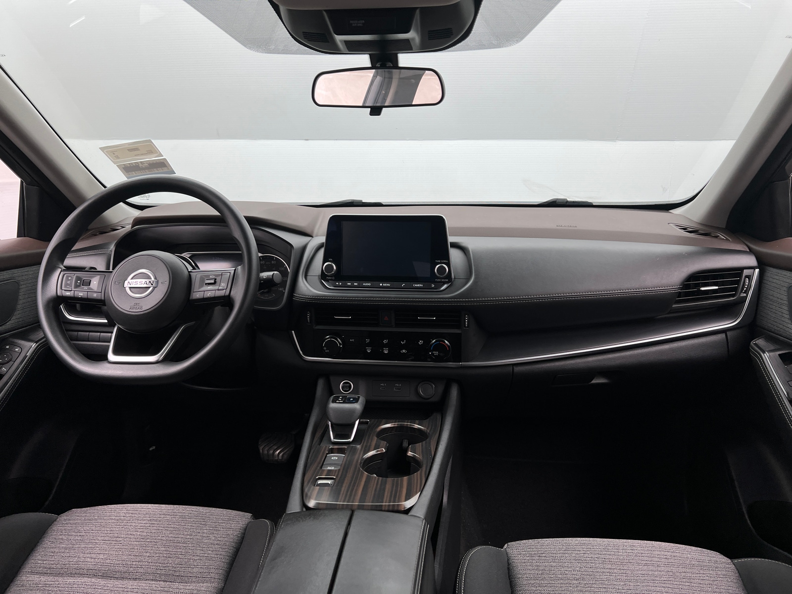 Thumbnail: 2021 Nissan Rogue - 3
