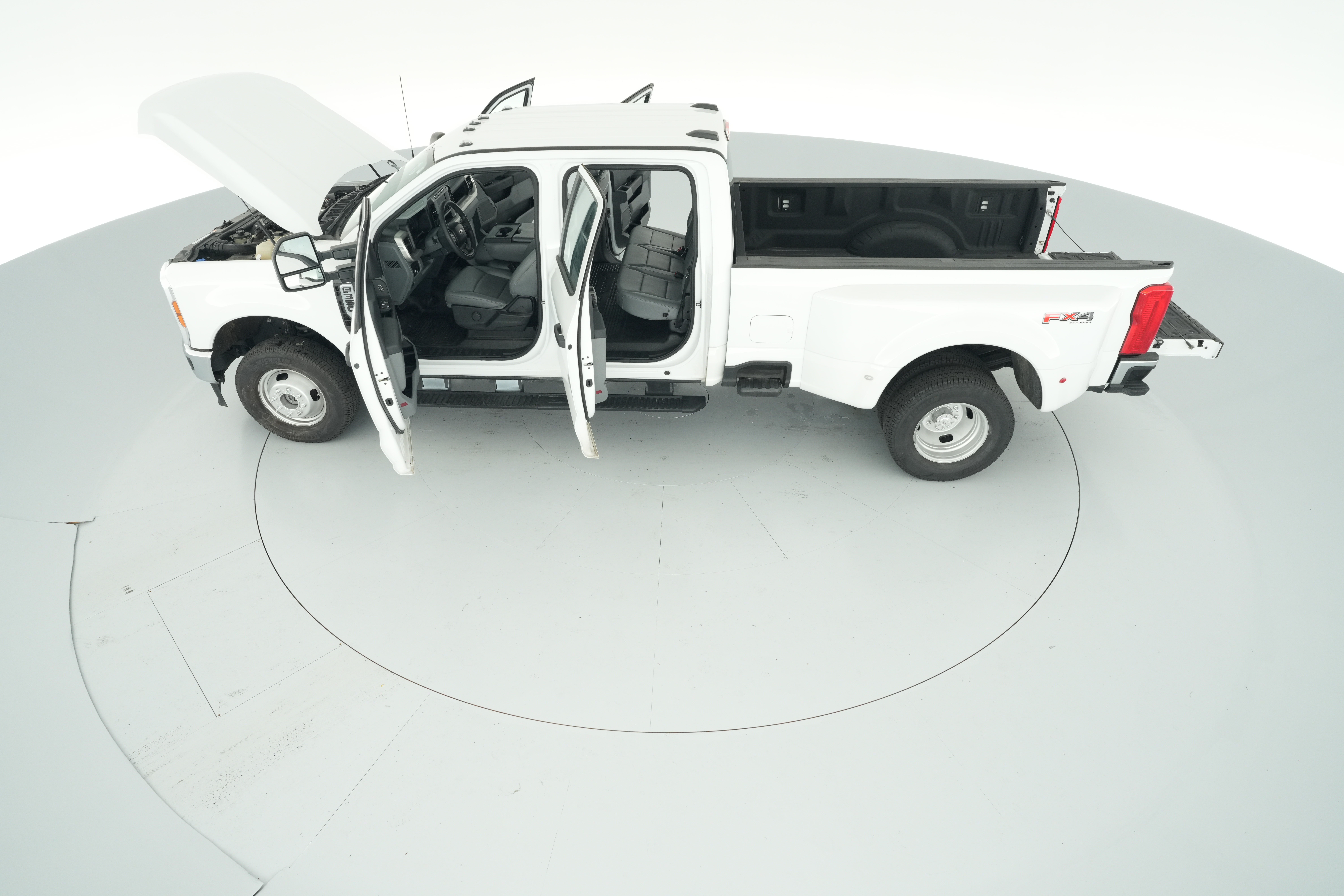 2024 Ford F-350 Super Duty XL - Photo 39