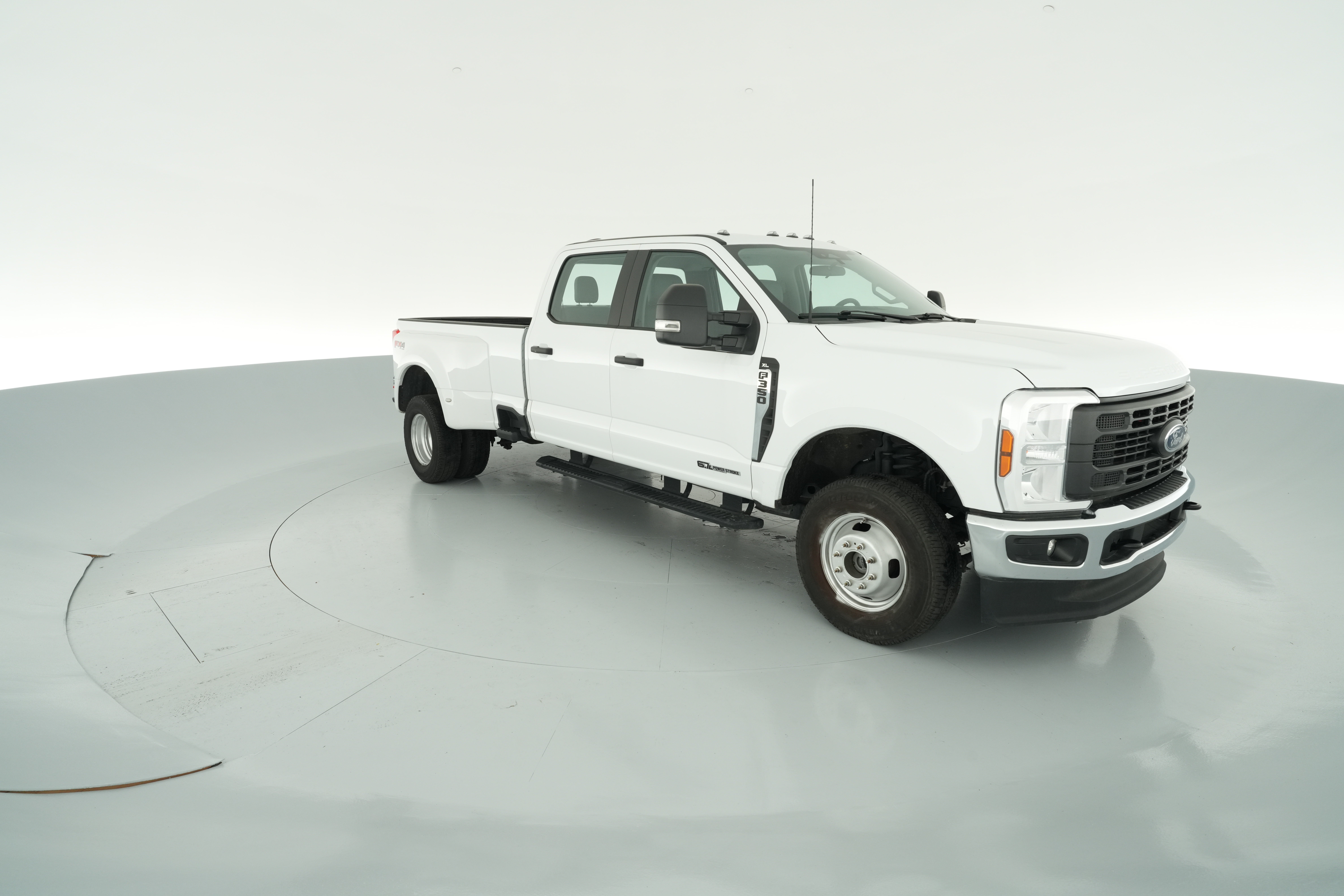 2024 Ford F-350 Super Duty XL - Photo 33