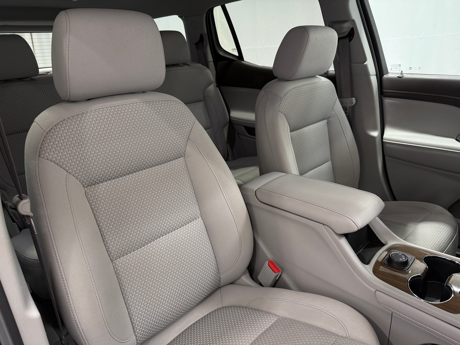 Thumbnail: 2022 GMC Acadia - 2