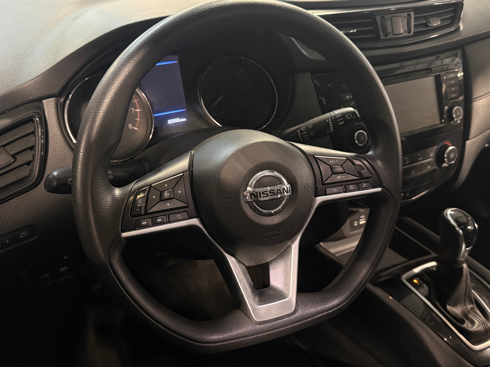 Thumbnail: 2020 Nissan Rogue - 4