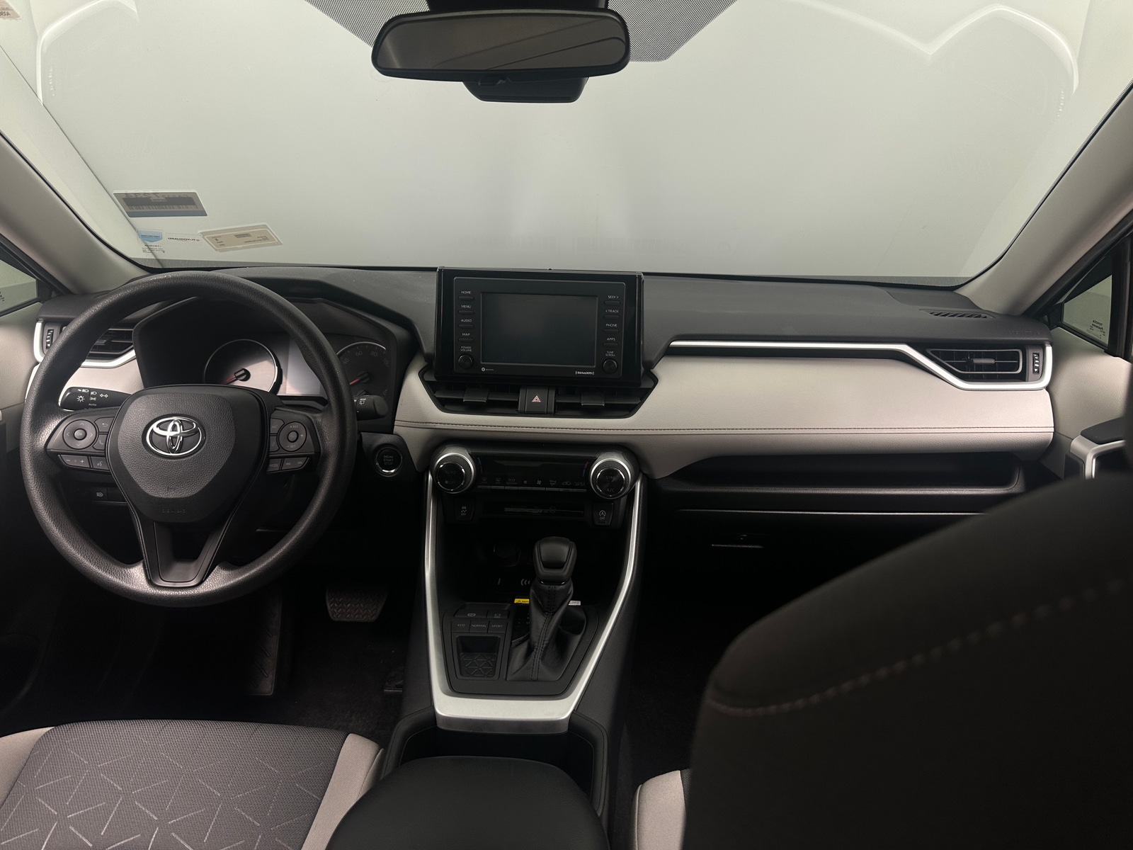 Thumbnail: 2022 Toyota RAV4 - 3