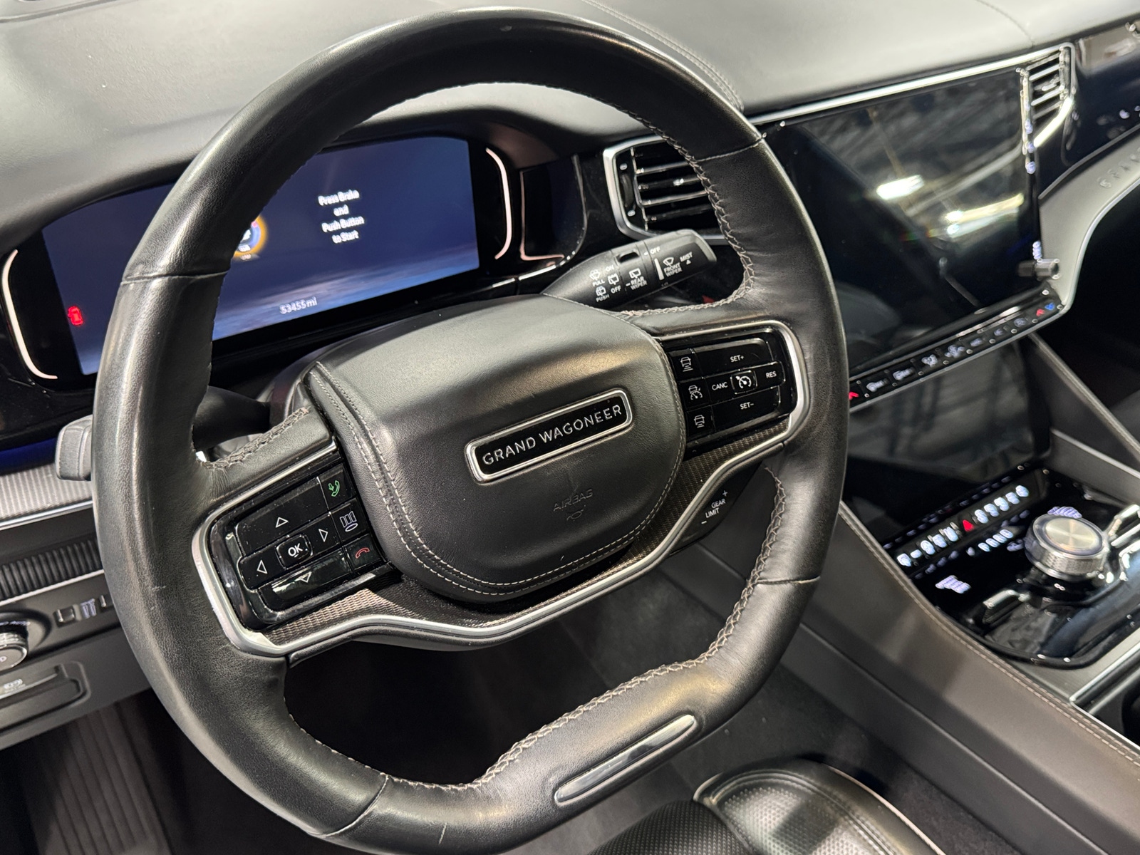 Thumbnail: 2024 Jeep Grand Wagoneer L - 4