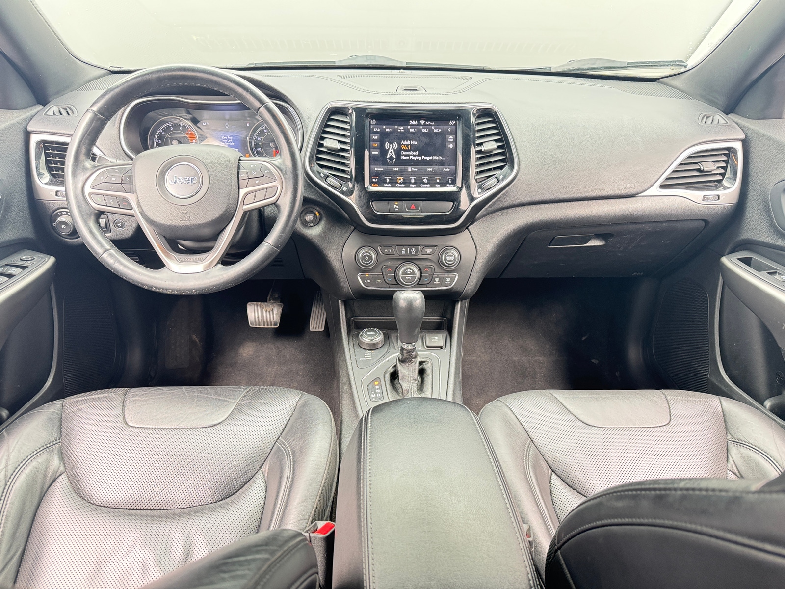 Thumbnail: 2019 Jeep Cherokee - 2