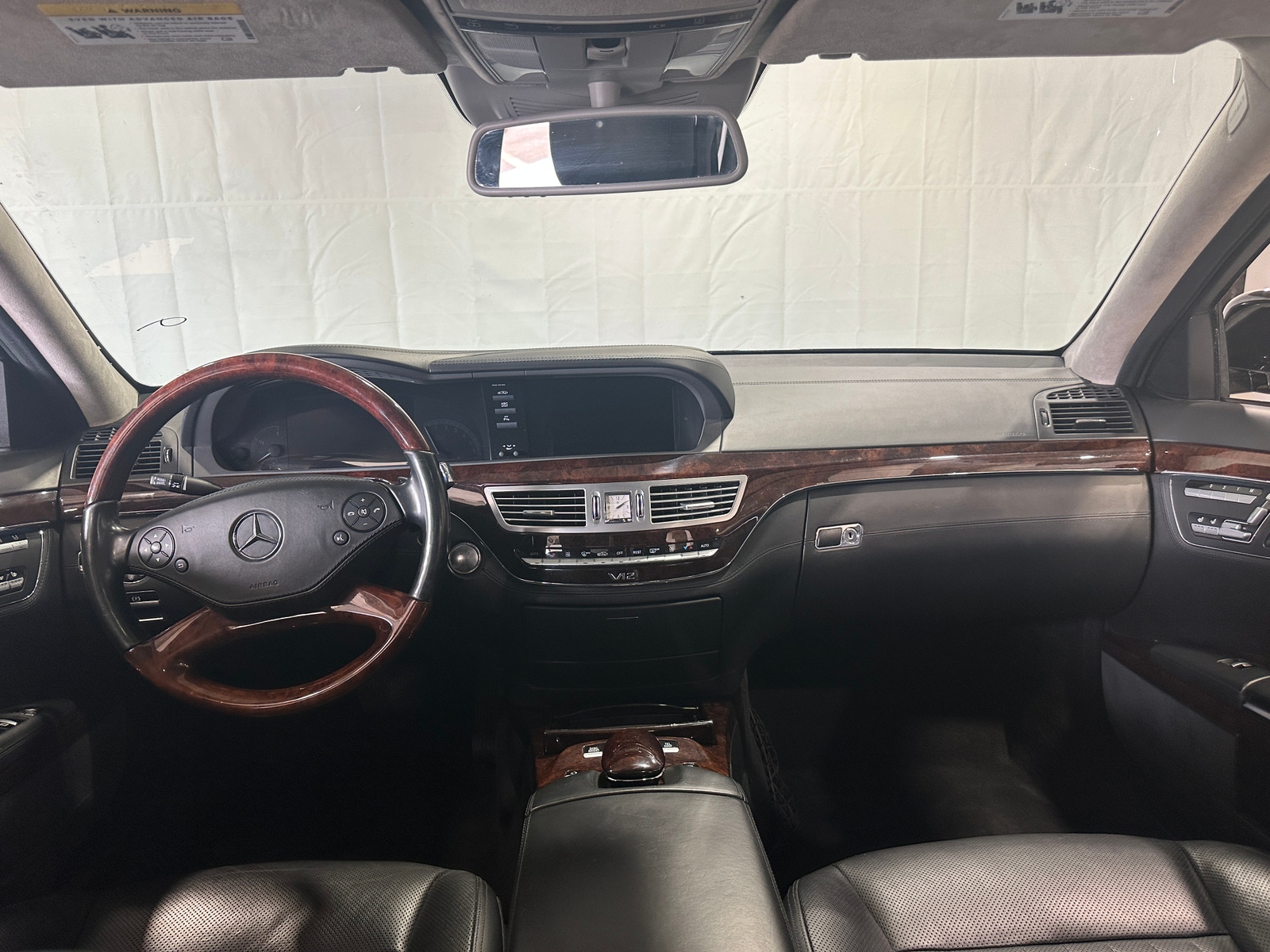 Thumbnail: 2010 Mercedes-Benz S-Class - 2