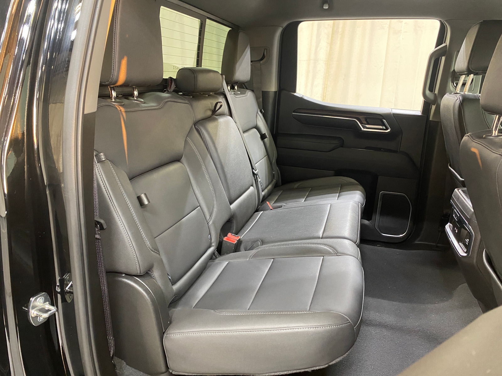 Thumbnail: 2024 GMC Sierra 1500 - 5