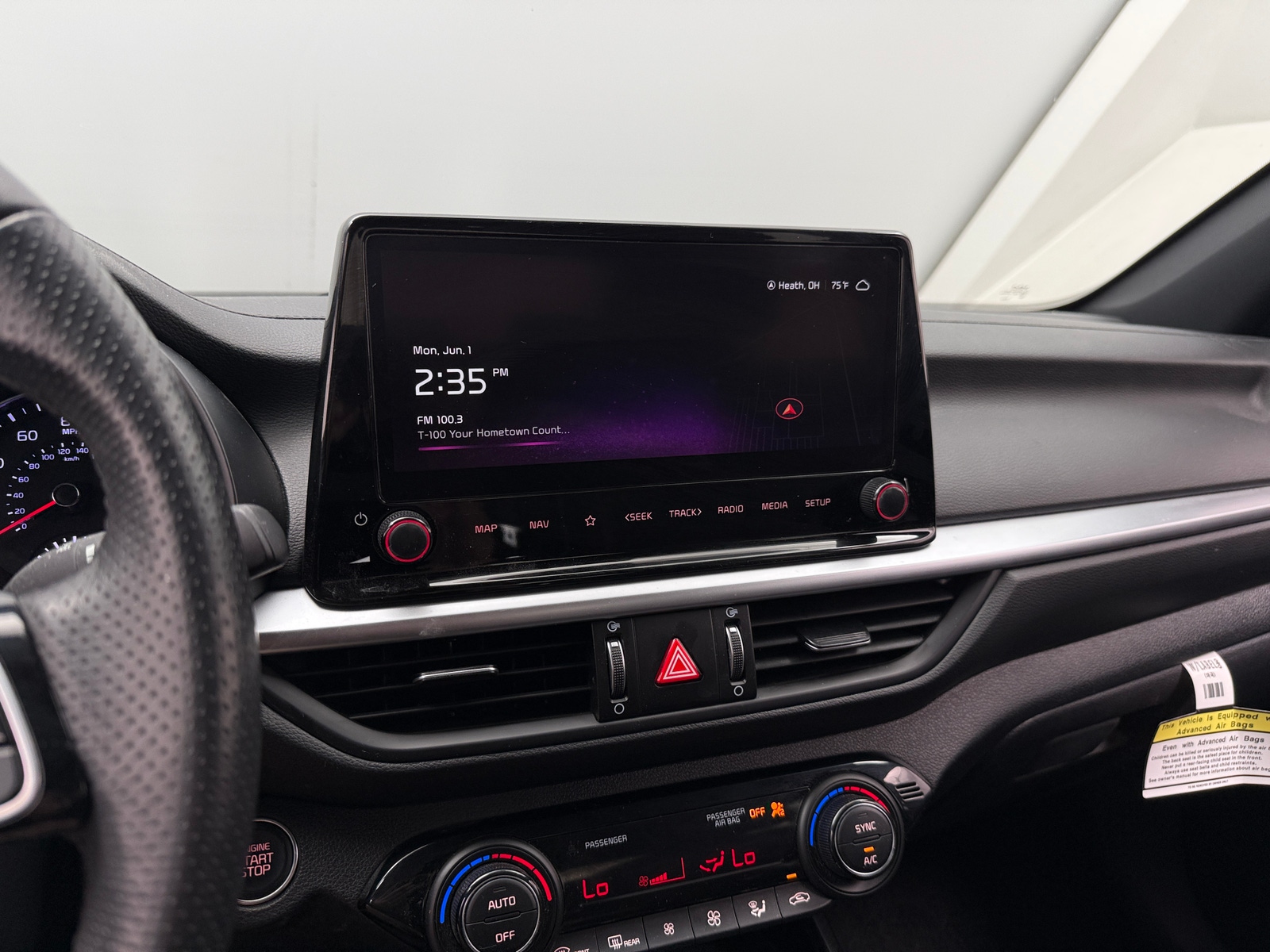 Thumbnail: 2024 Kia Forte - 4