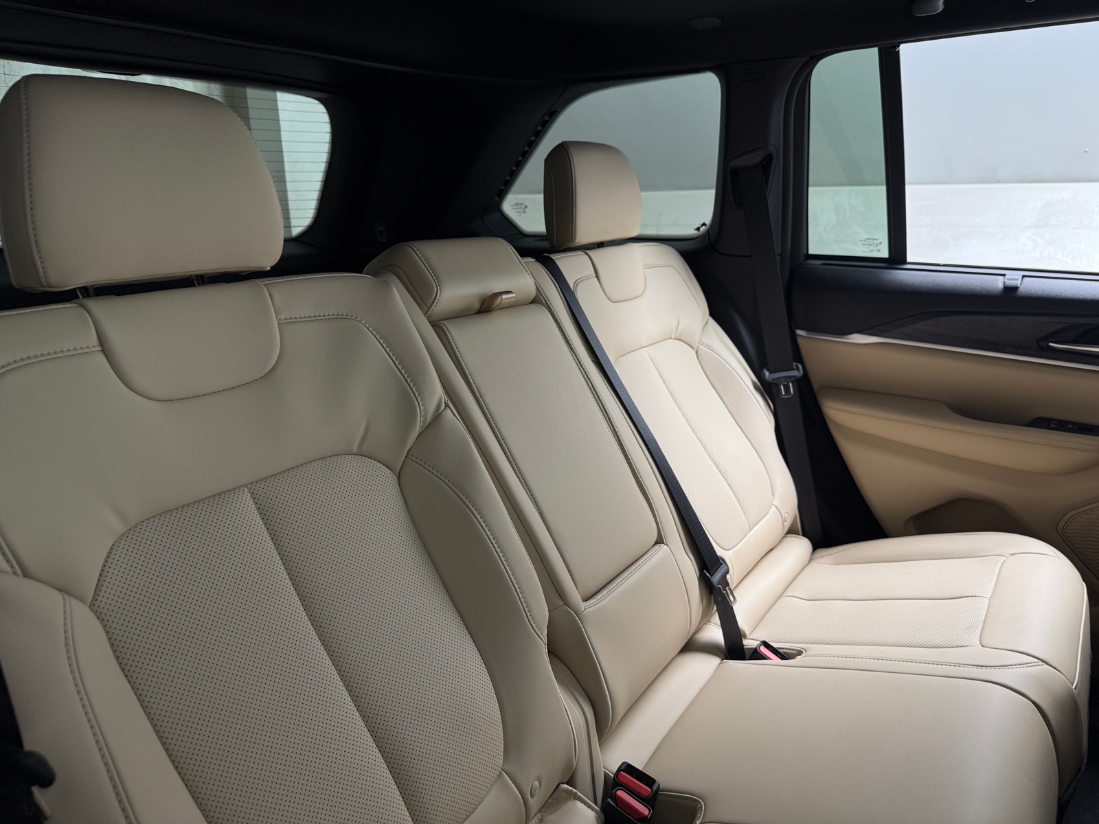 Thumbnail: 2024 Jeep Grand Cherokee - 5