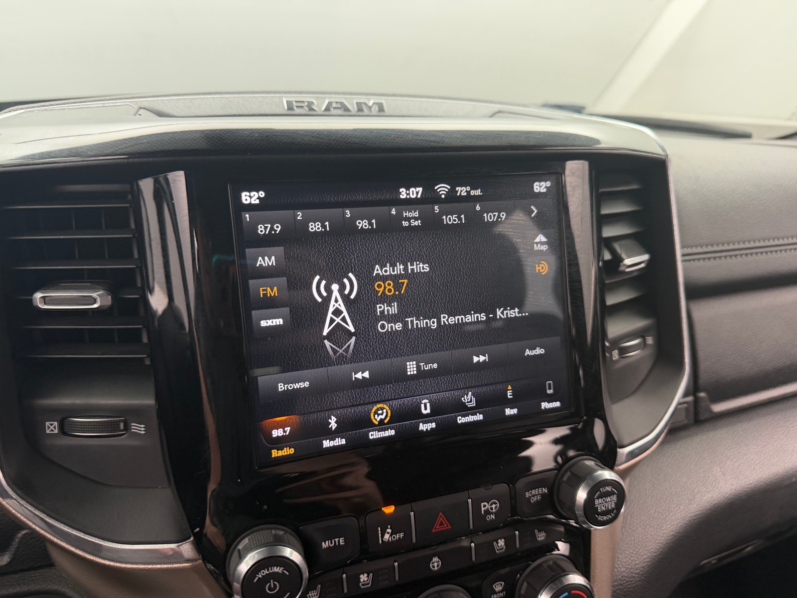Thumbnail: 2019 RAM 1500 - 3