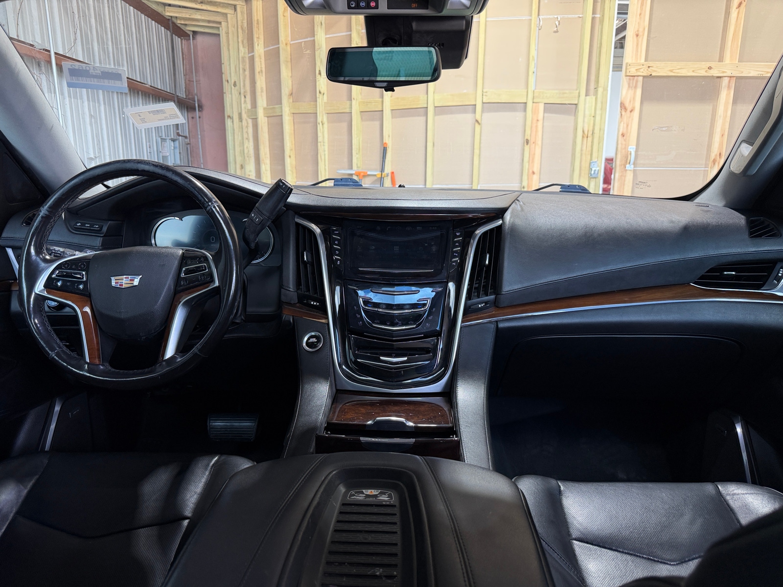 Thumbnail: 2018 Cadillac Escalade - 2