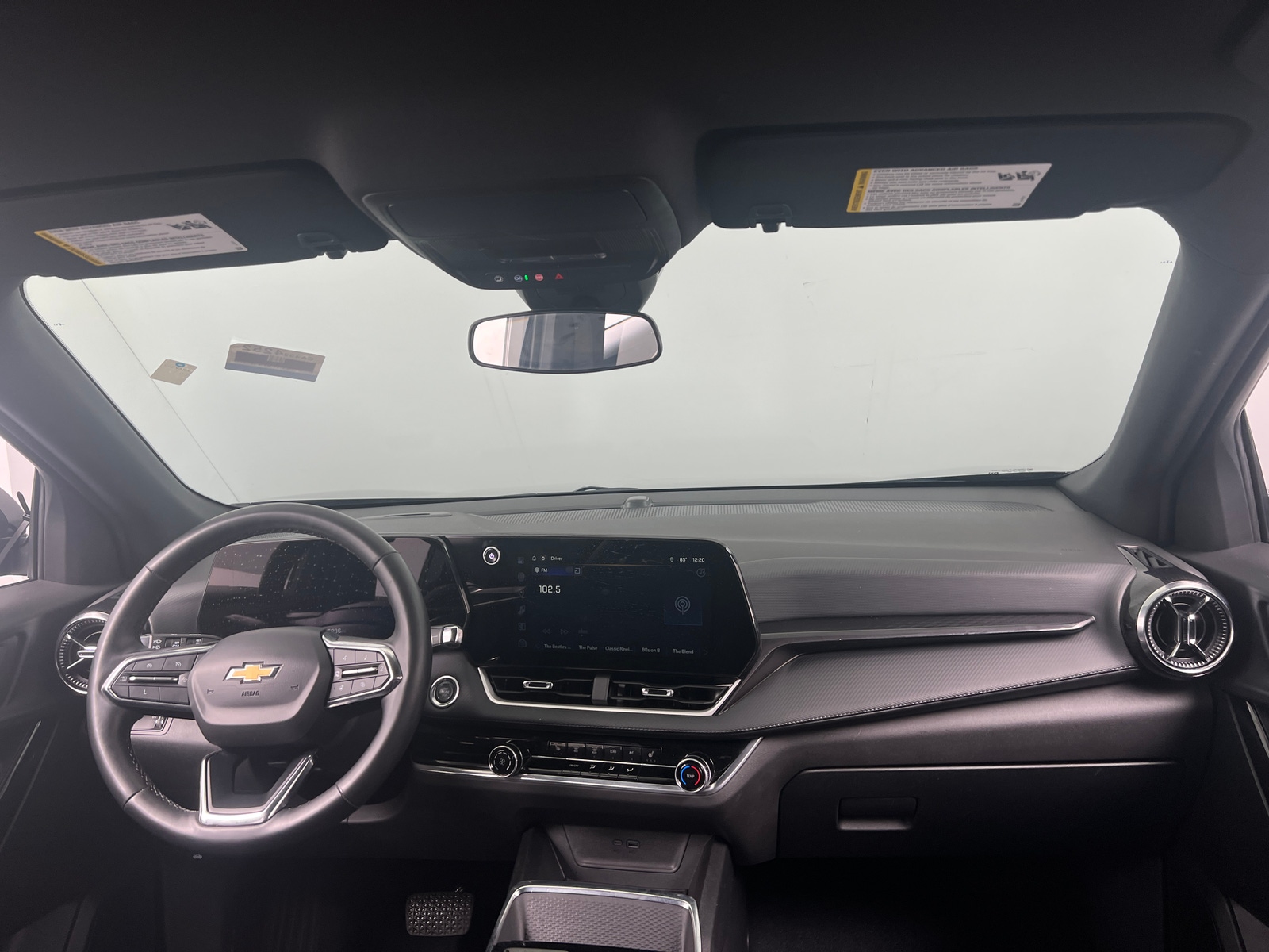 Thumbnail: 2025 Chevrolet Equinox - 3