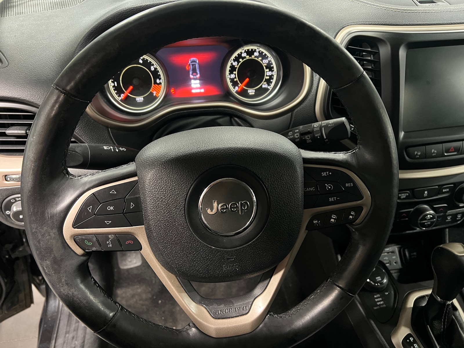 Thumbnail: 2014 Jeep Cherokee - 4