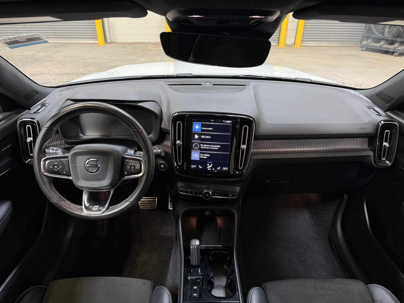 Thumbnail: 2020 Volvo XC40 - 2
