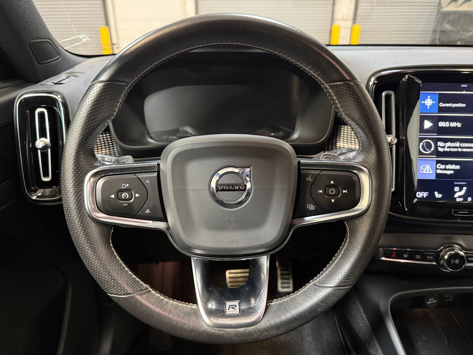 Thumbnail: 2020 Volvo XC40 - 4