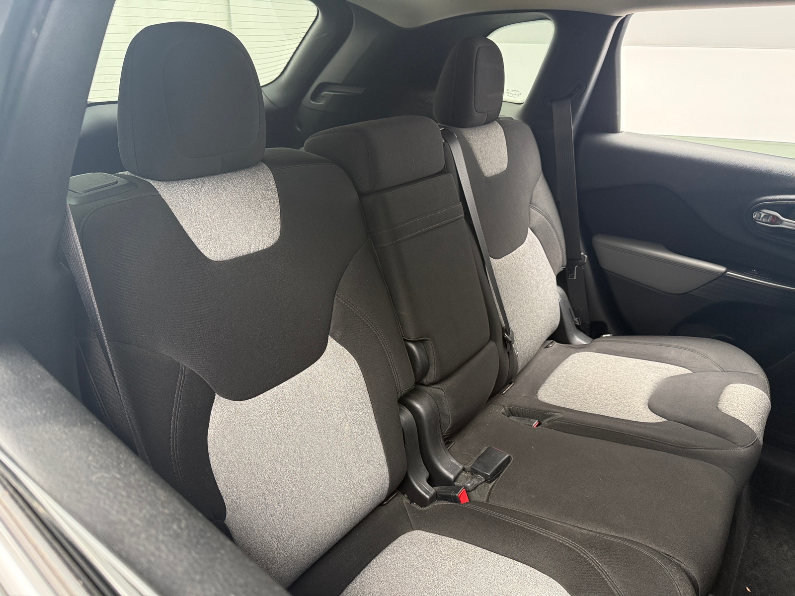 Thumbnail: 2014 Jeep Cherokee - 6