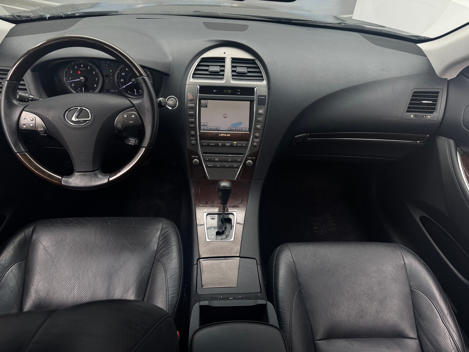 Thumbnail: 2010 Lexus ES - 2