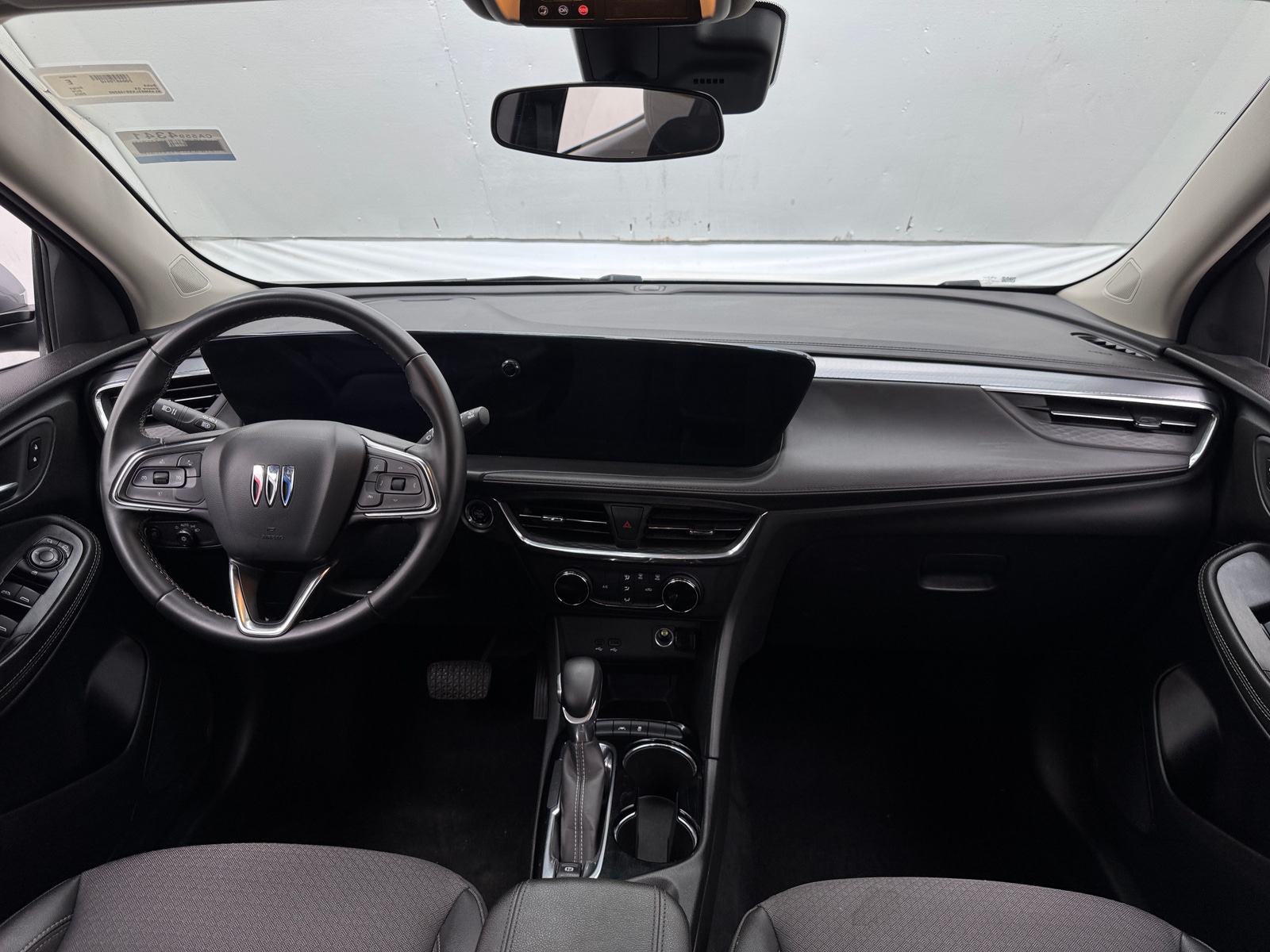 Thumbnail: 2025 Buick Encore GX - 2