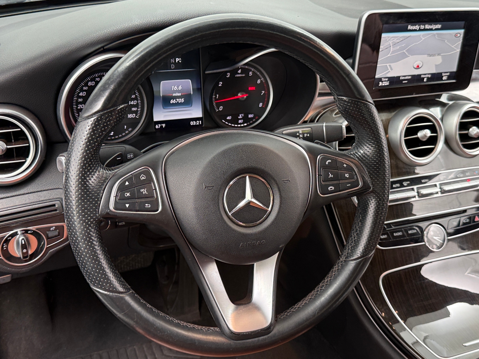 Thumbnail: 2017 Mercedes-Benz C-Class - 3