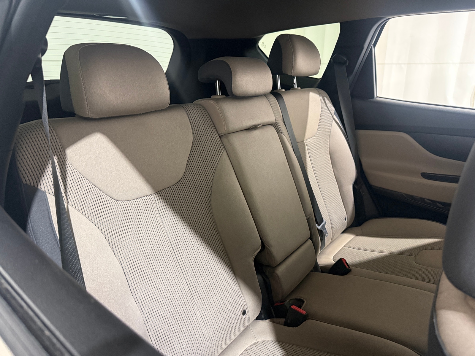 Thumbnail: 2021 Hyundai Santa Fe - 6