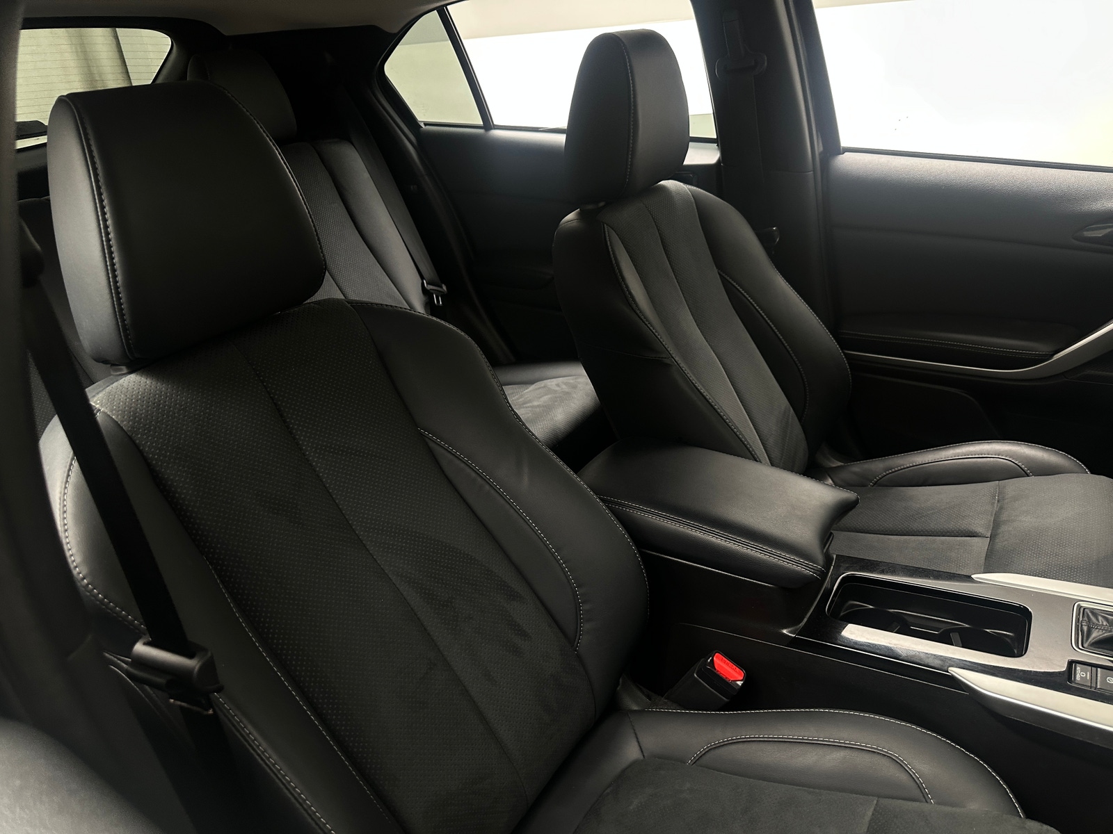 Thumbnail: 2023 Mitsubishi Eclipse Cross - 2