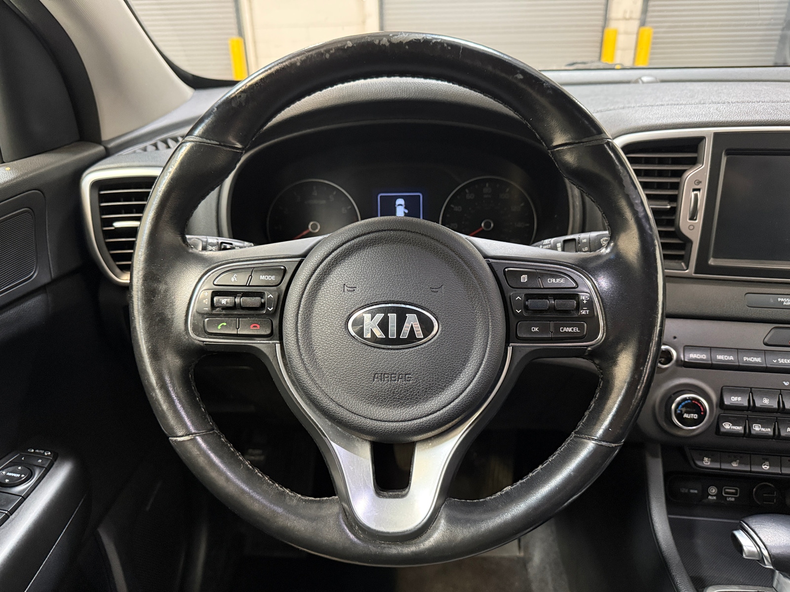 Thumbnail: 2017 Kia Sportage - 4
