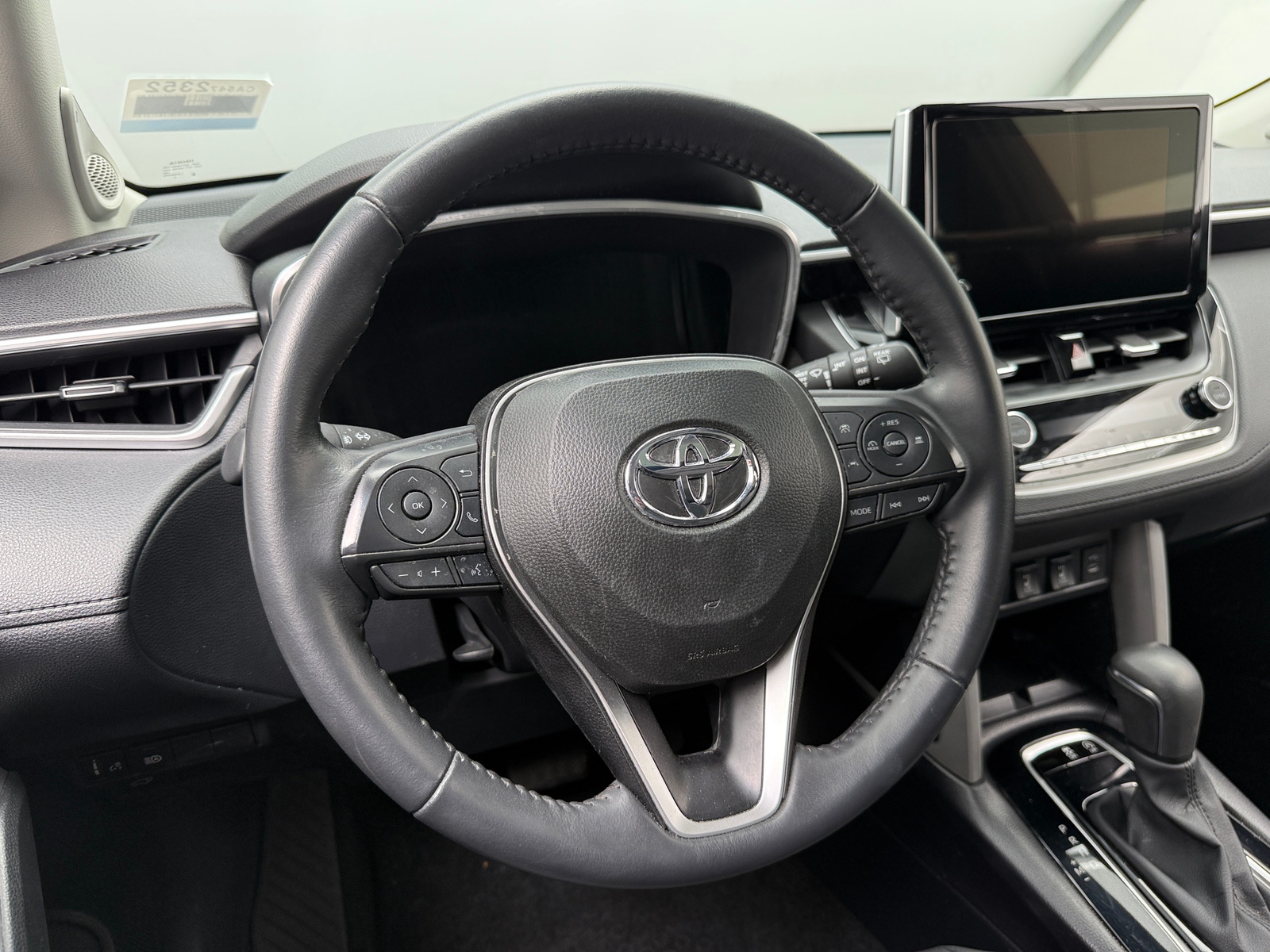 Thumbnail: 2024 Toyota Corolla Cross - 4