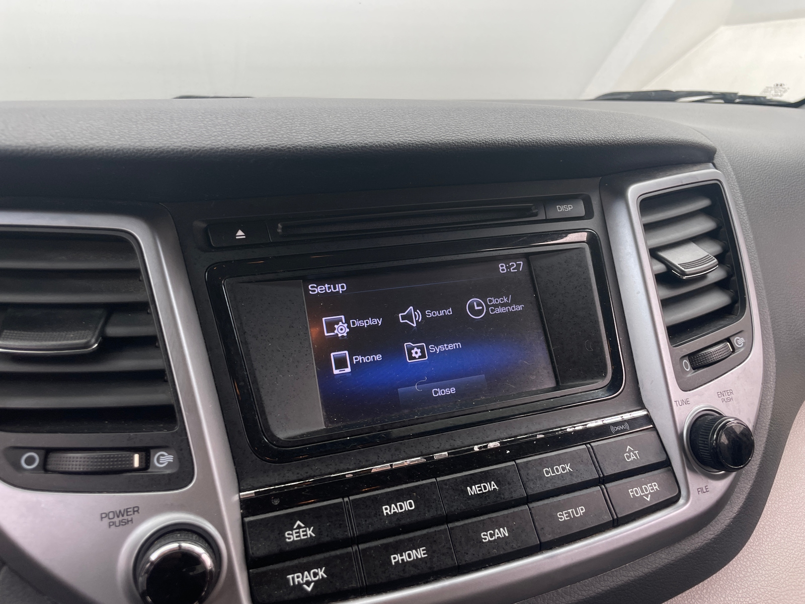 Thumbnail: 2016 Hyundai Tucson - 4