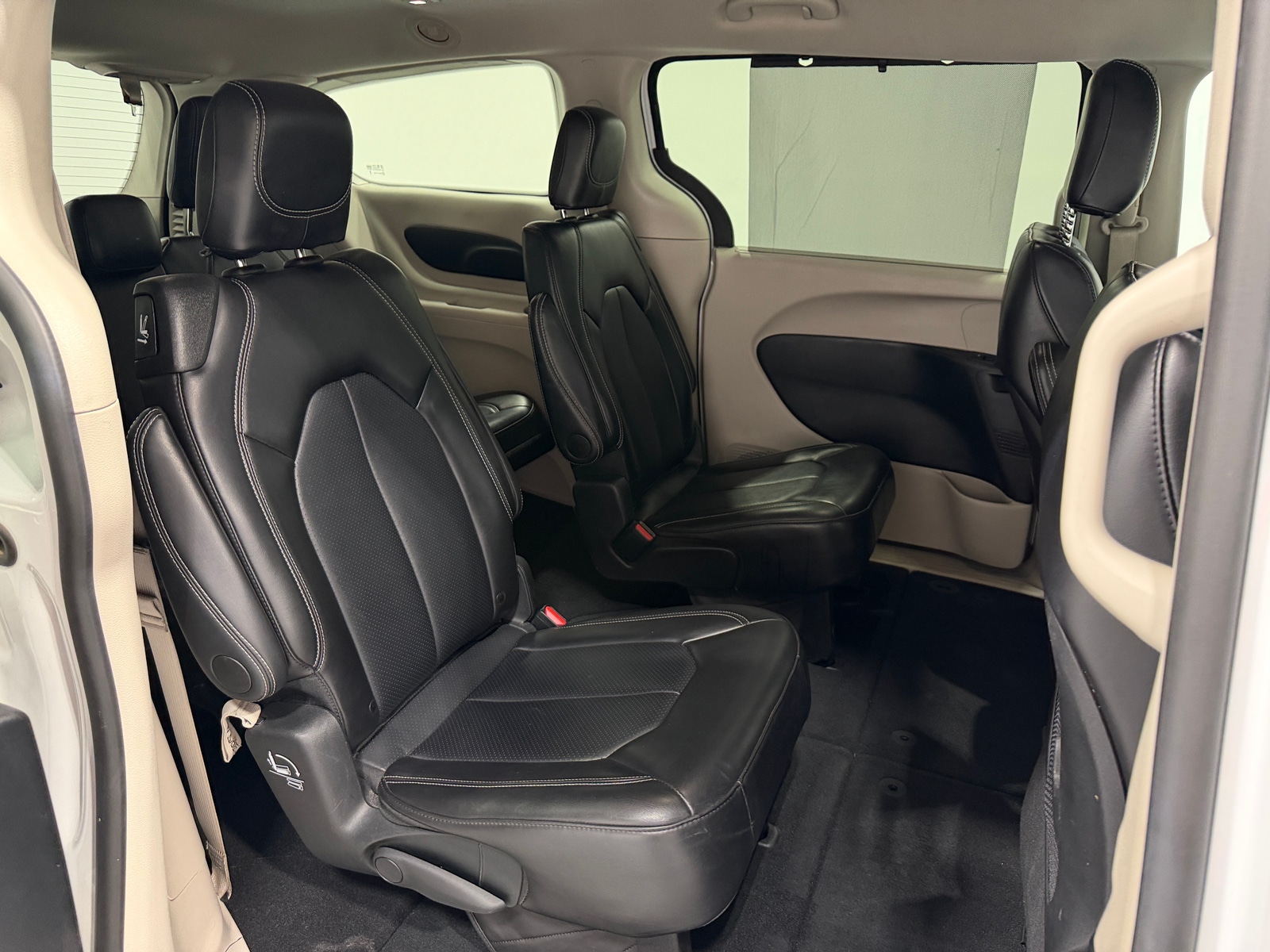 Thumbnail: 2024 Chrysler Pacifica - 5