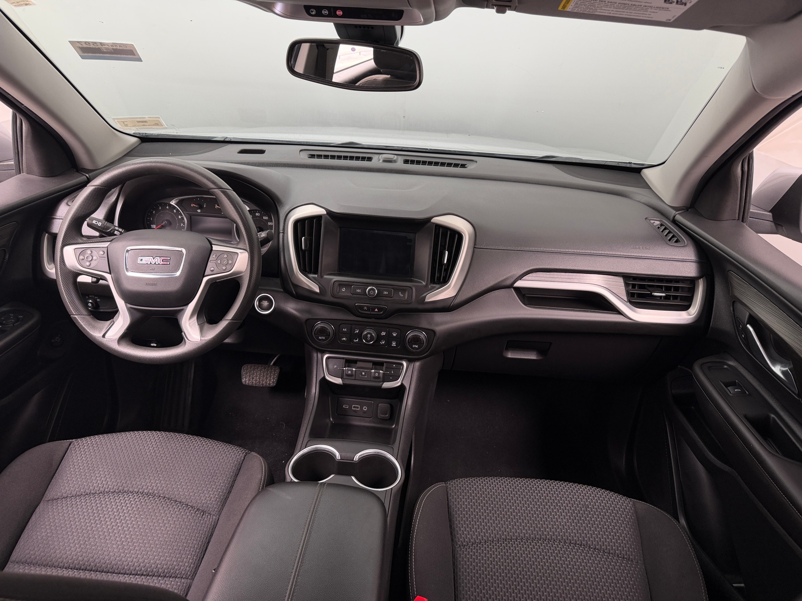 Thumbnail: 2022 GMC Terrain - 3