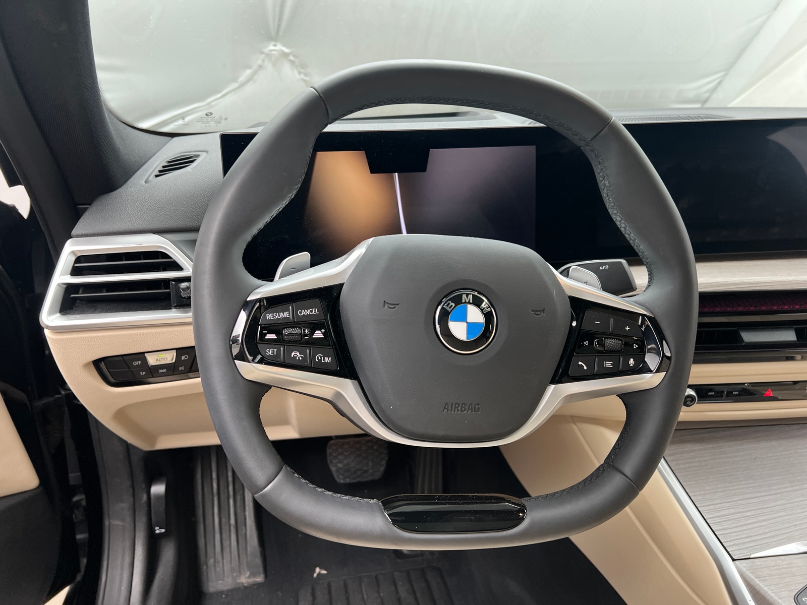 Thumbnail: 2025 BMW 4 Series - 4