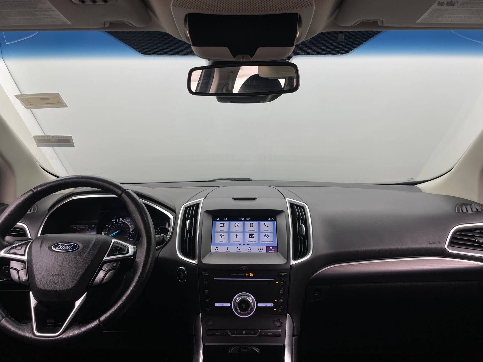 Thumbnail: 2019 Ford Edge - 2