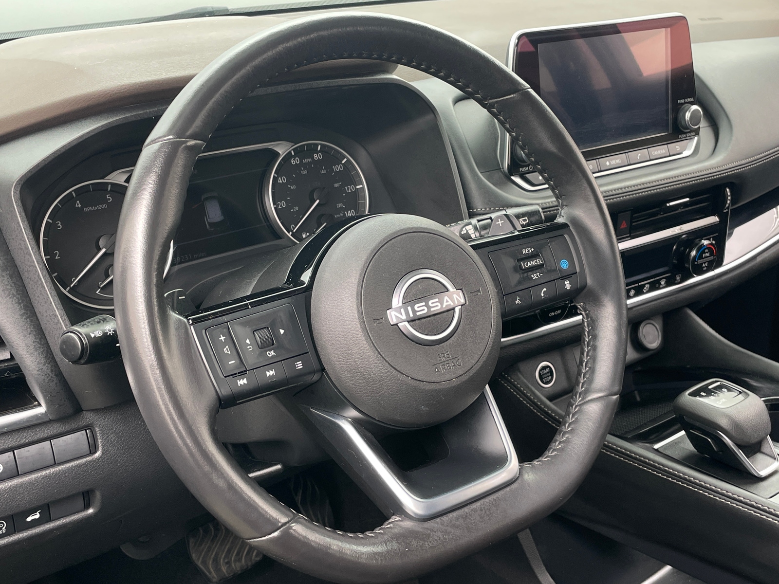 Thumbnail: 2023 Nissan Rogue - 4