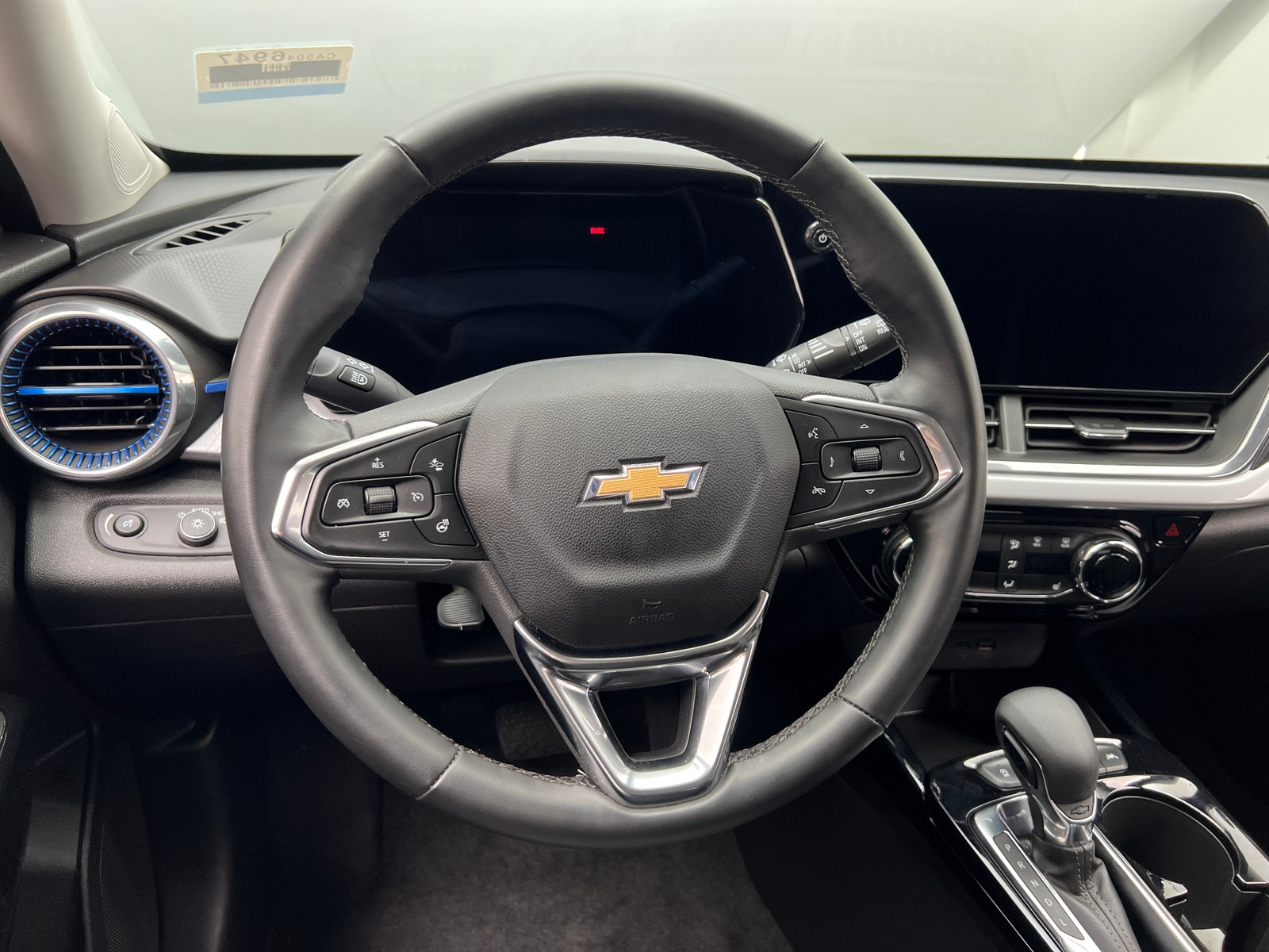 Thumbnail: 2025 Chevrolet Trax - 5