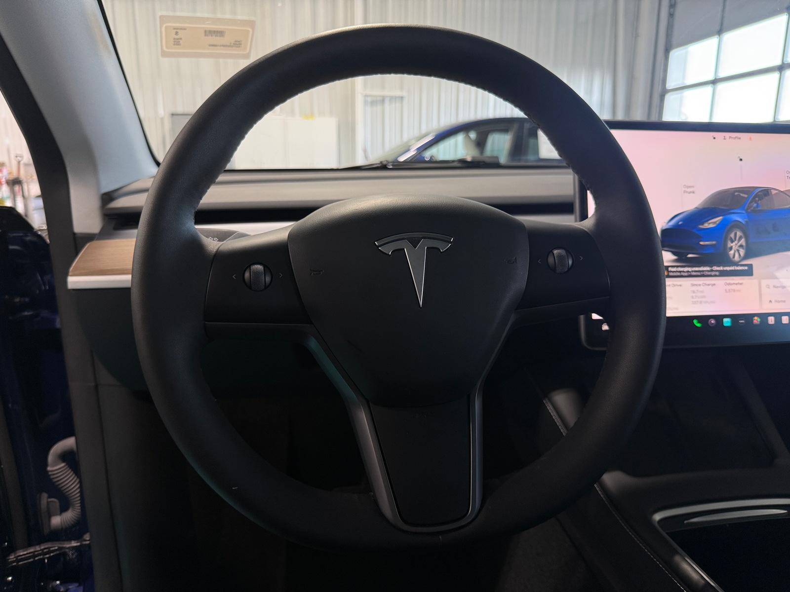 Thumbnail: 2023 Tesla Model Y - 4