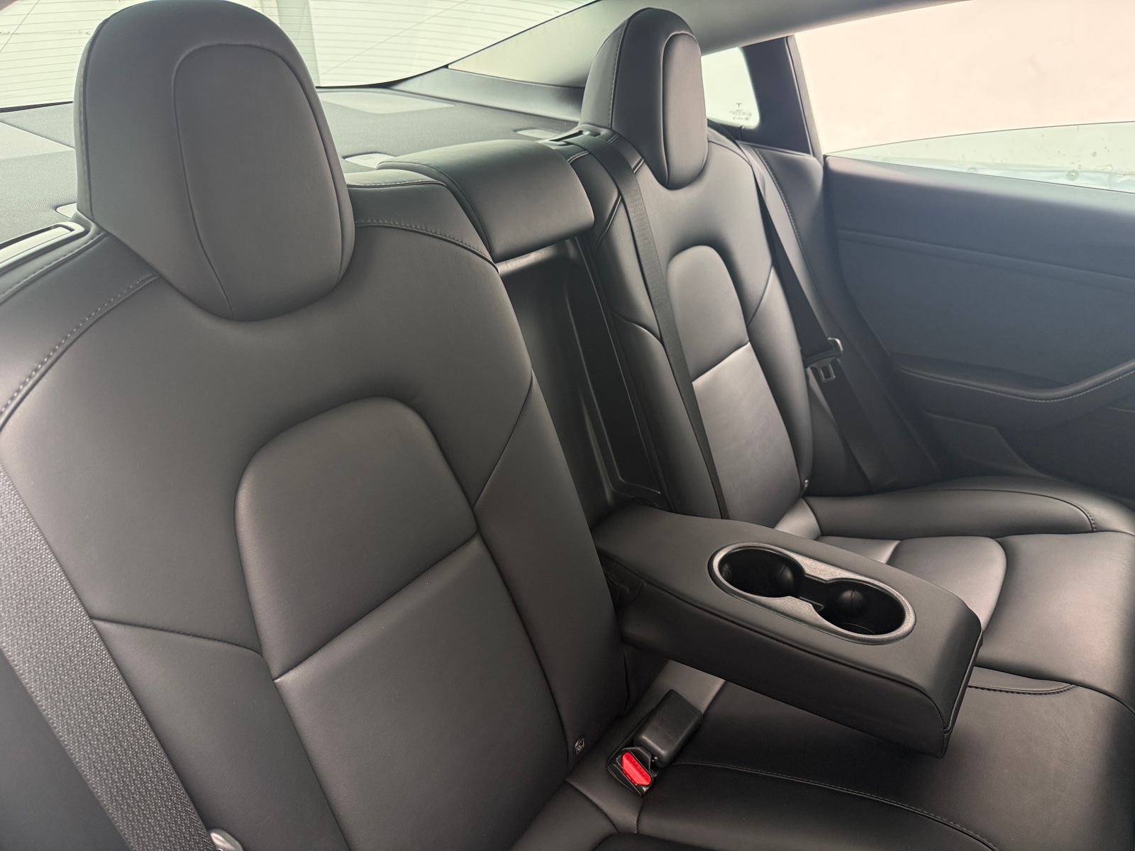 Thumbnail: 2022 Tesla Model 3 - 5