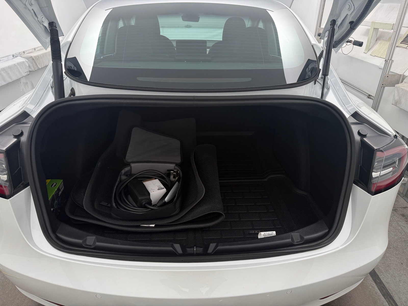 Thumbnail: 2022 Tesla Model 3 - 6