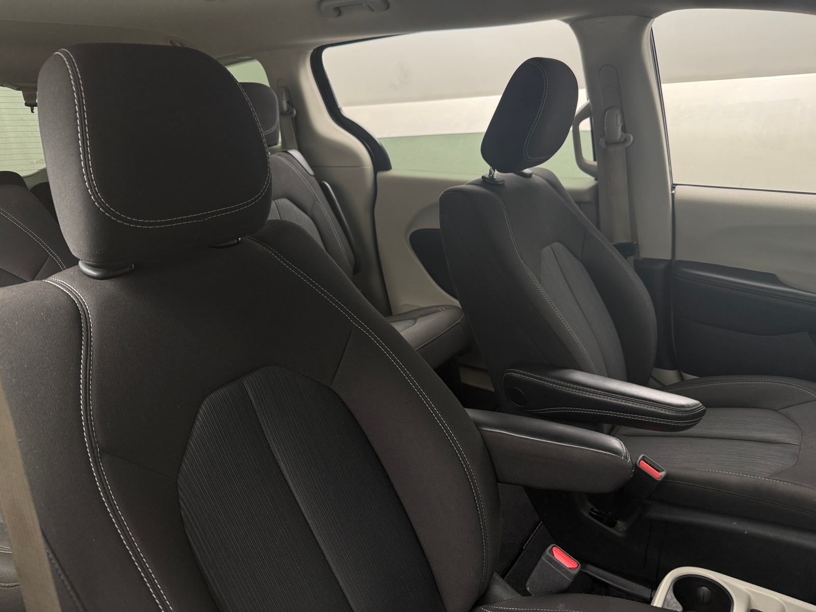 Thumbnail: 2023 Chrysler Voyager - 2