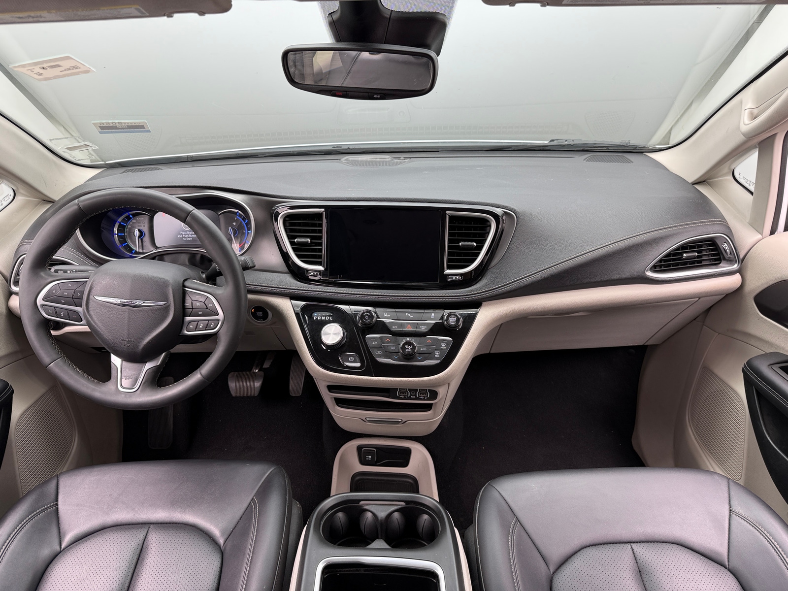 Thumbnail: 2024 Chrysler Pacifica - 2