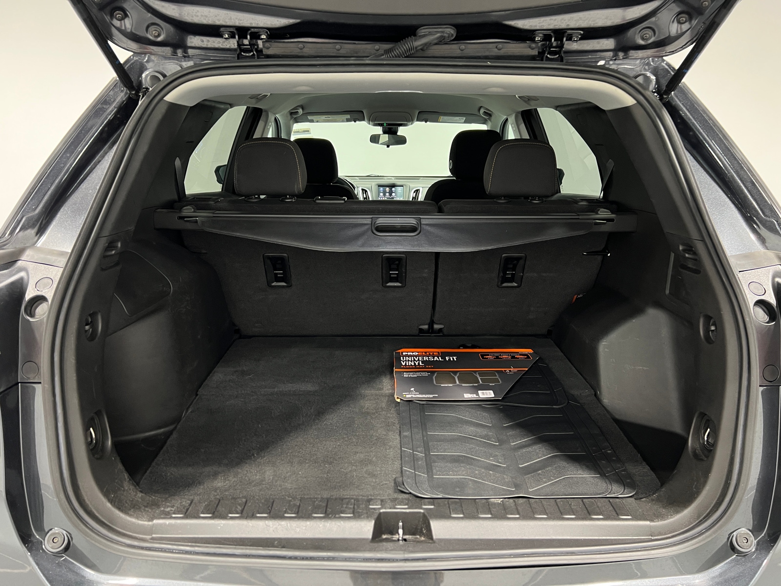 Thumbnail: 2022 Chevrolet Equinox - 7
