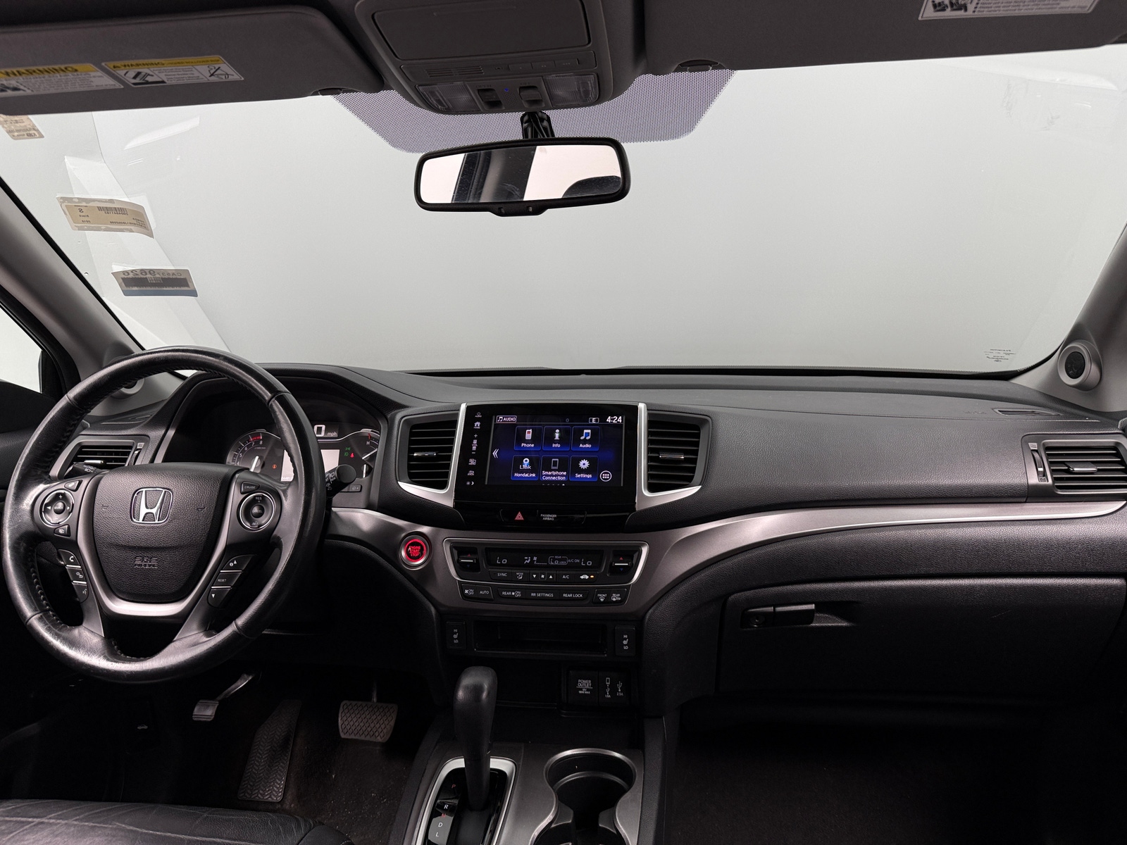 Thumbnail: 2018 Honda Pilot - 2