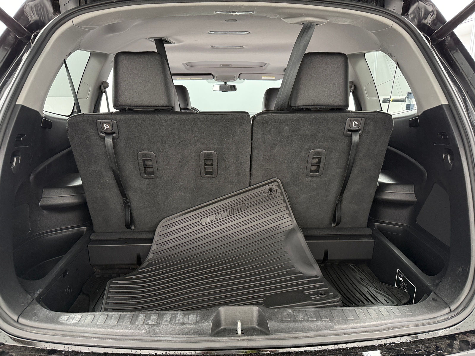 Thumbnail: 2018 Honda Pilot - 6