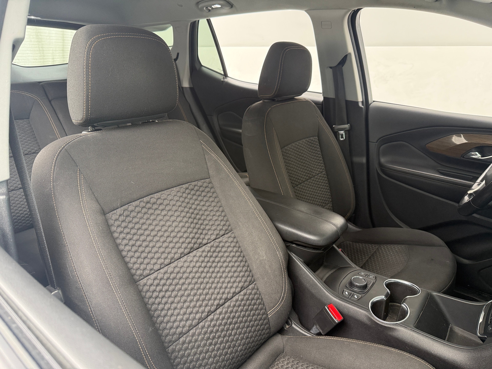 Thumbnail: 2018 GMC Terrain - 2
